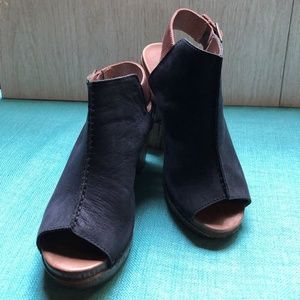 Dansko Reggie Peep Toe Heel Slingback Nubuck Sz 38